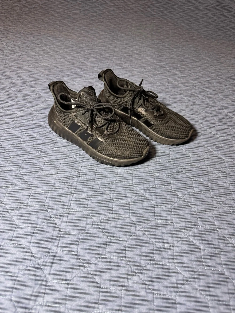 Boys Adidas Sneakers